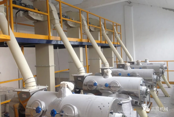 1671433195151813.jpg 臥式氣流篩