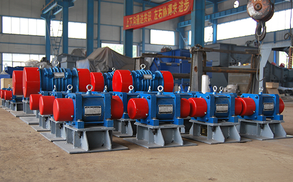 如何正確安裝振動(dòng)電機(jī)？.jpg