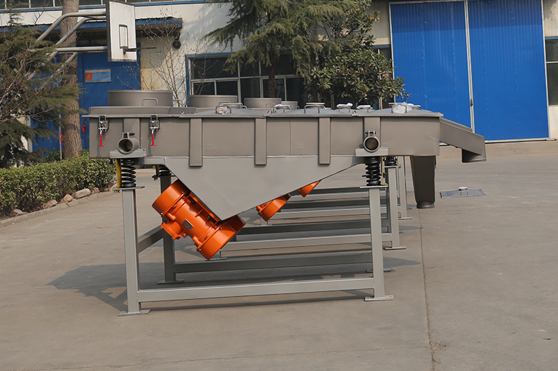 石粉篩分選擇哪種振動篩效果好.png