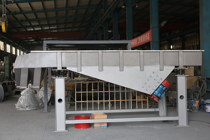 采購直線振動篩如何節(jié)省成本.png