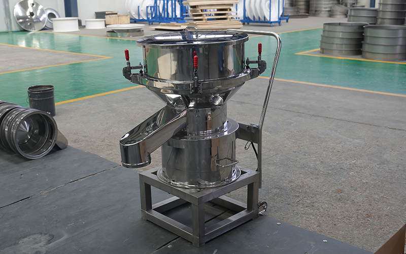 移動(dòng)式振動(dòng)篩分機(jī)